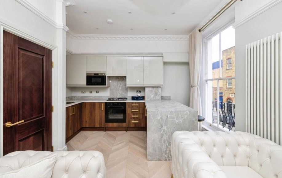 Flat Amberley Road in City of Westminster