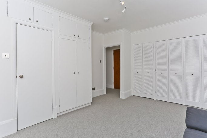 Flat Montagu Mansions in London