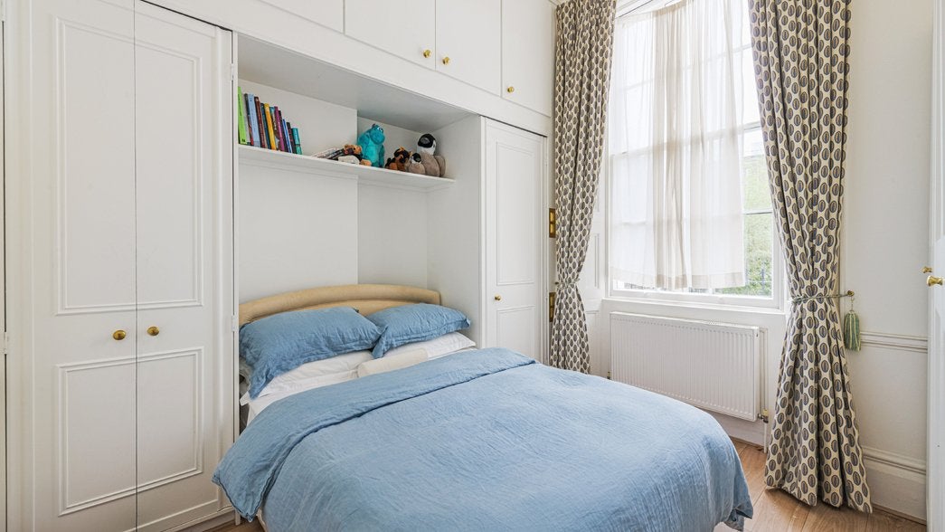 Flat Ebury Street in London