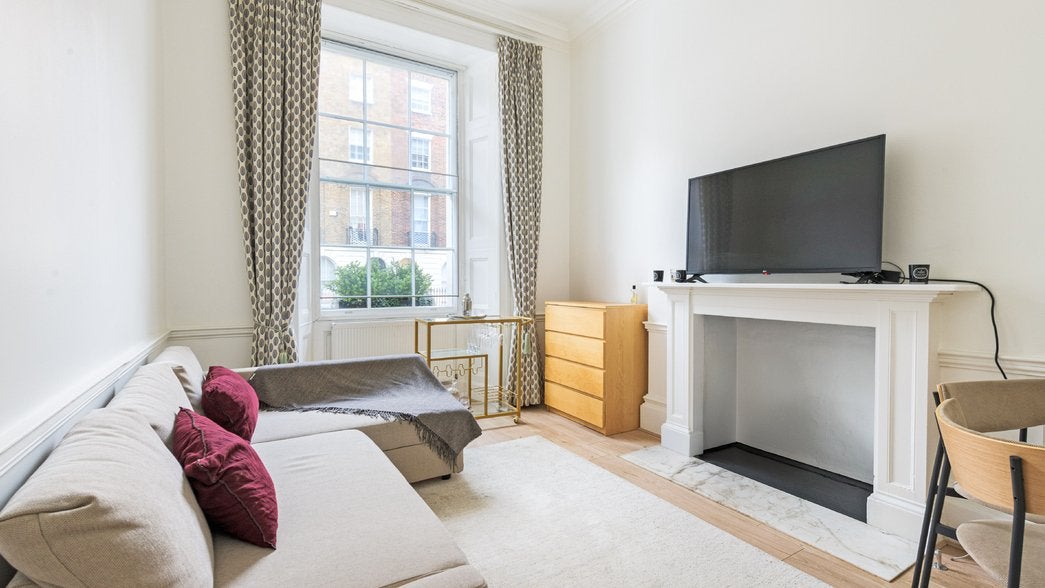 Flat Ebury Street in London