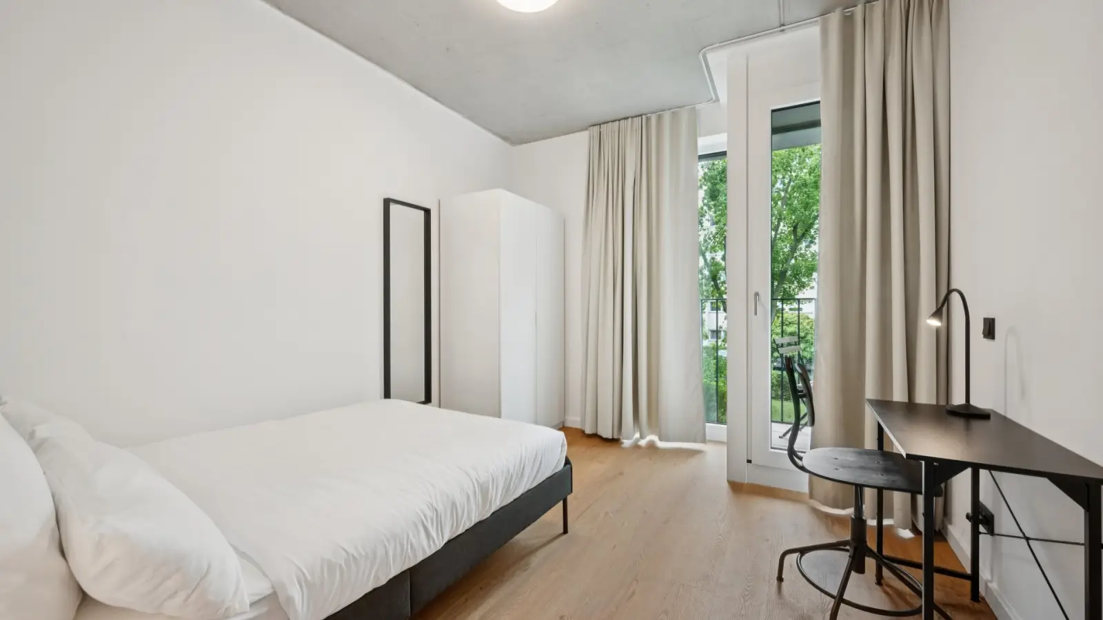 Zimmer Stromstraße in Berlin