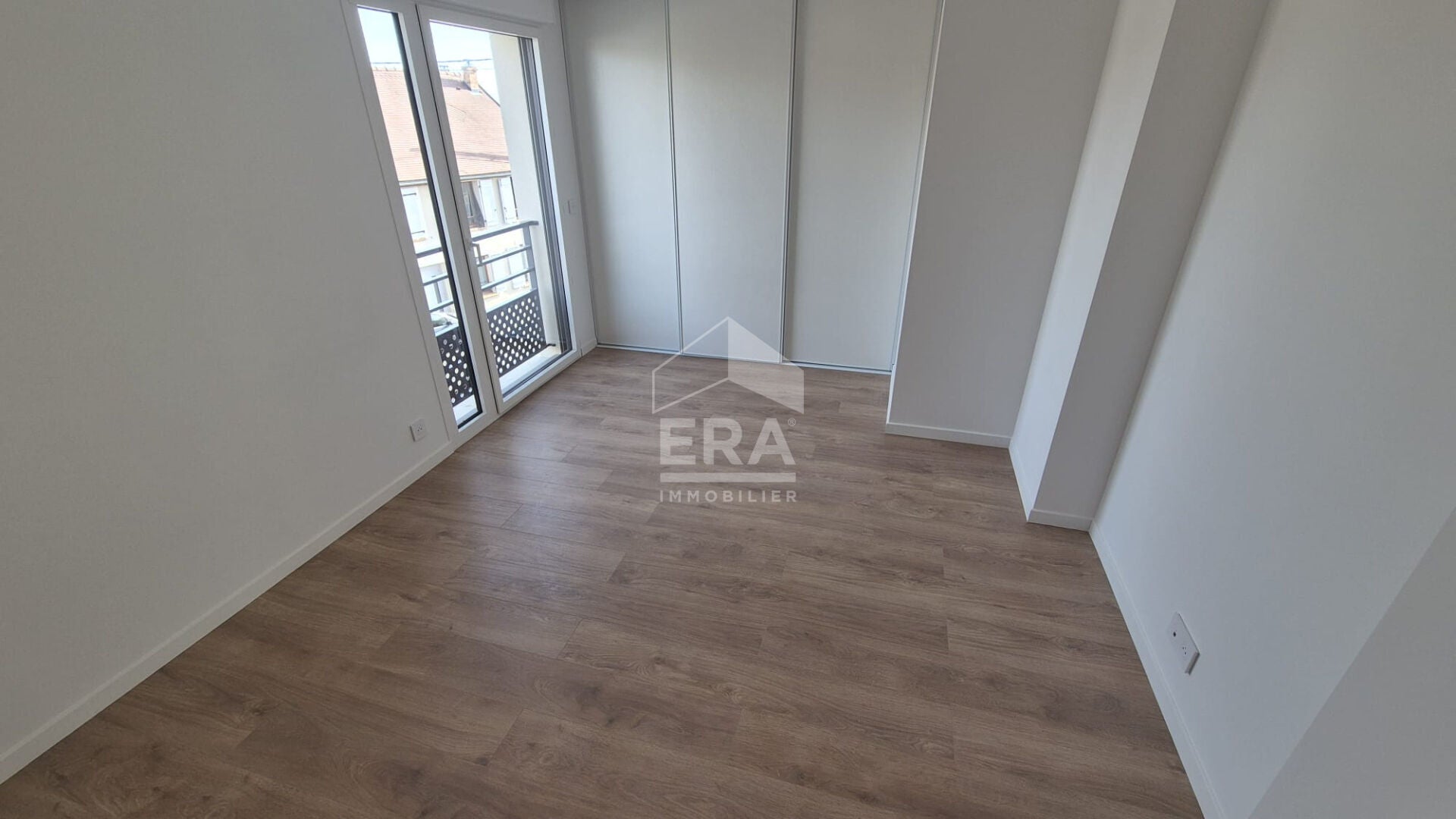 Flat Rue de Jamard in Ozouer-le-Voulgis