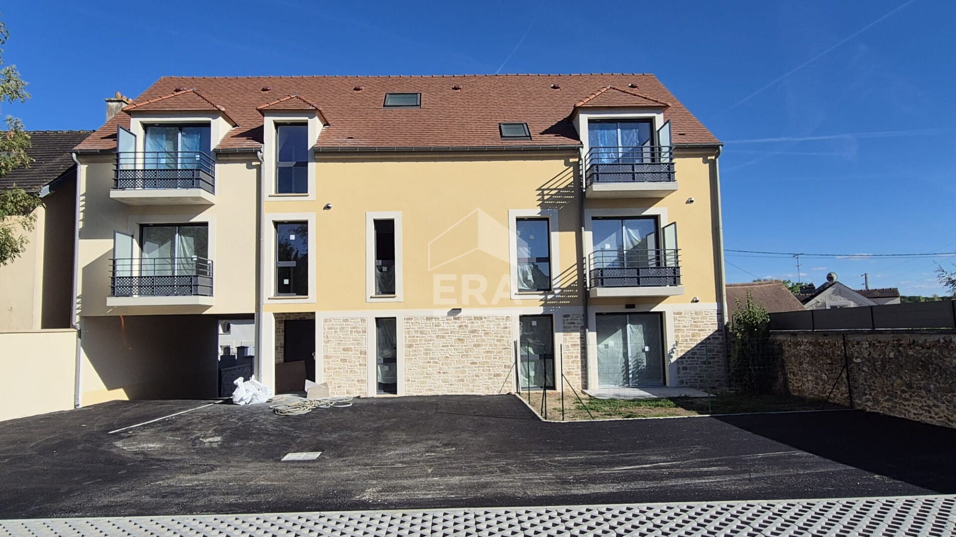 Flat Rue de Jamard in Ozouer-le-Voulgis