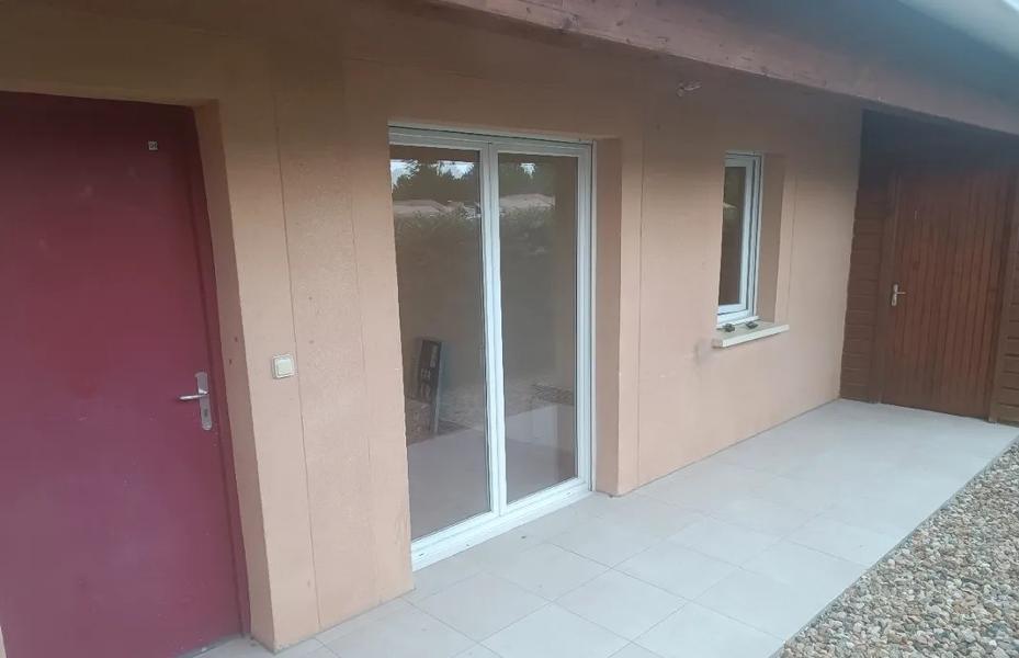 House Rue des Treilles in Libourne