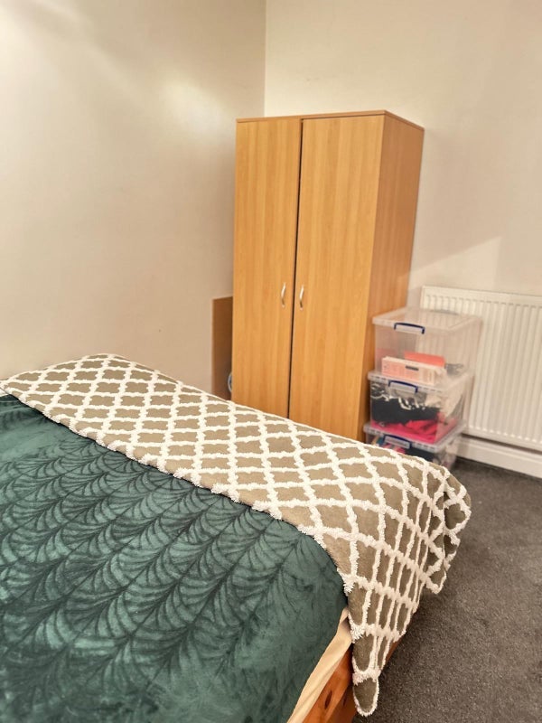 Room Holly Grove in Coventry