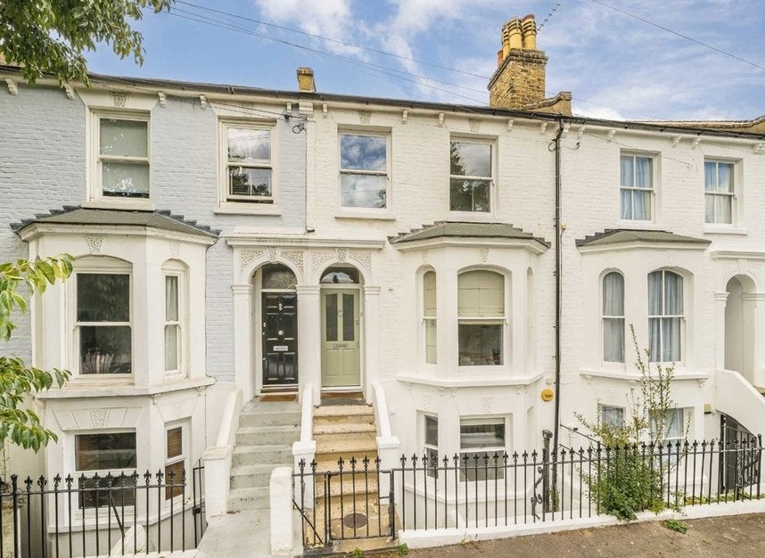 House Argyll Close in Greater London
