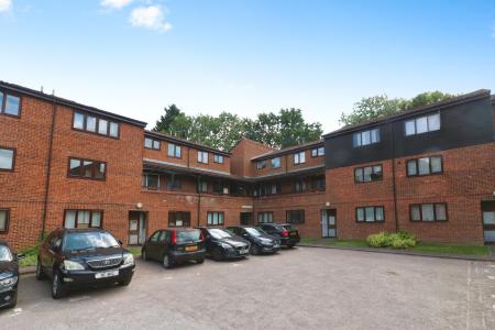 Flat Middlefield in Welwyn Hatfield