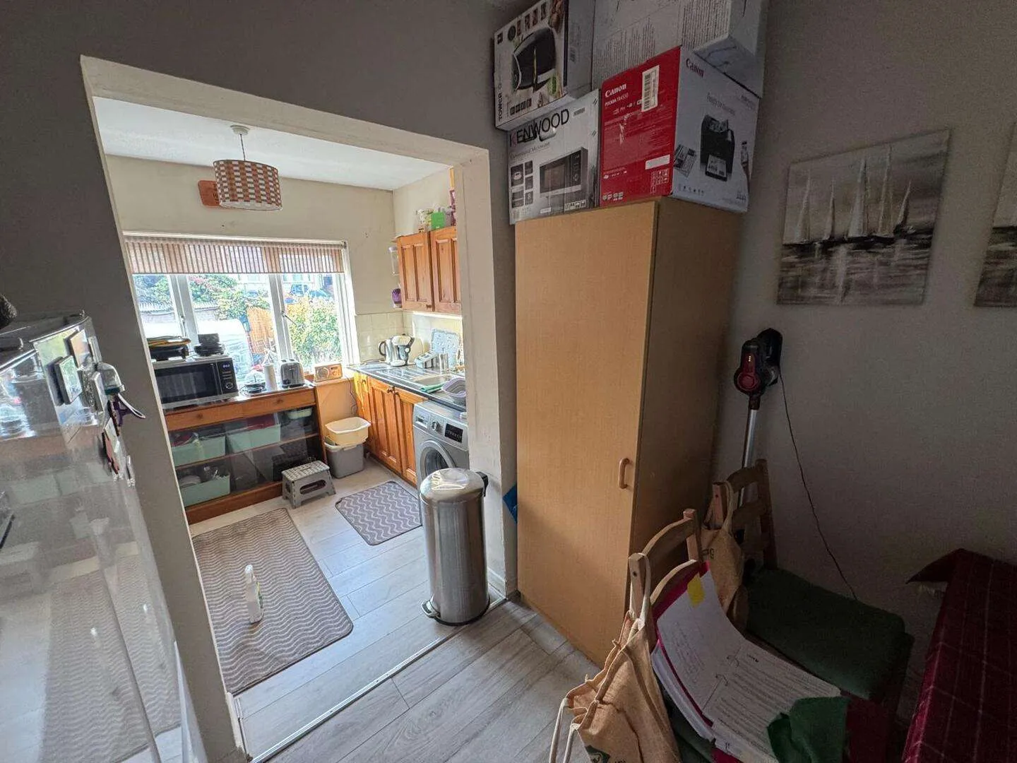 Flat Highfield Road in Dartford