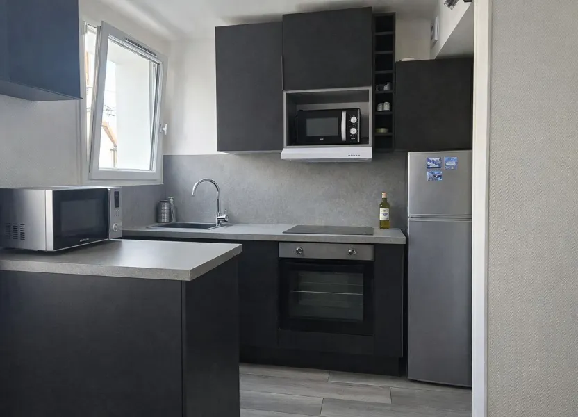 Flat Rue du Docteur Ambrosini in Poissy