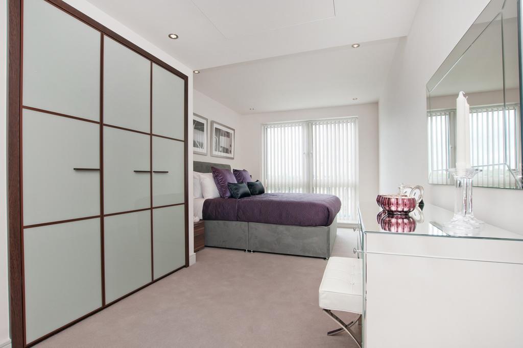 Flat Park Street in Greater London