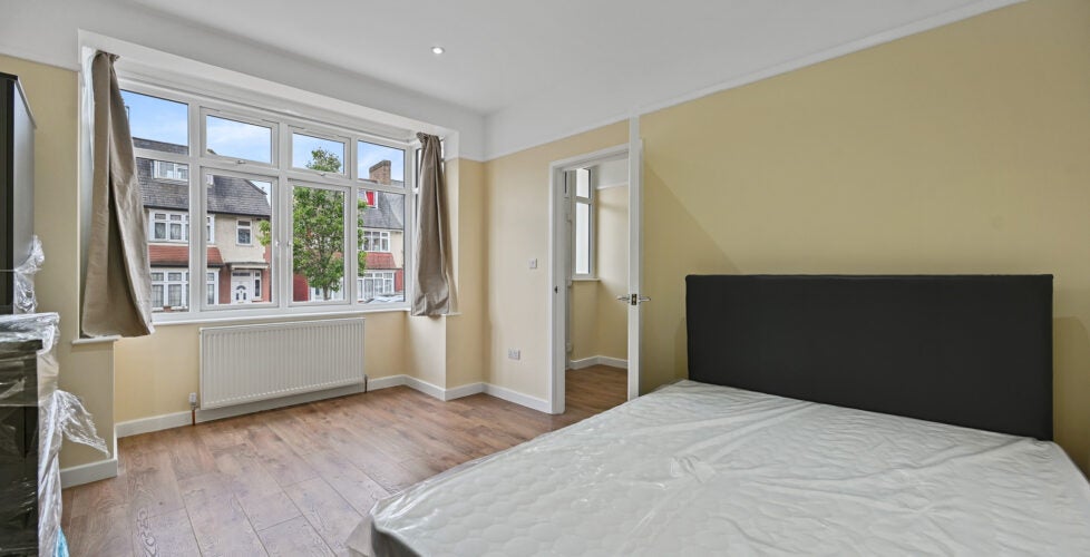 House Ansell Road in Greater London