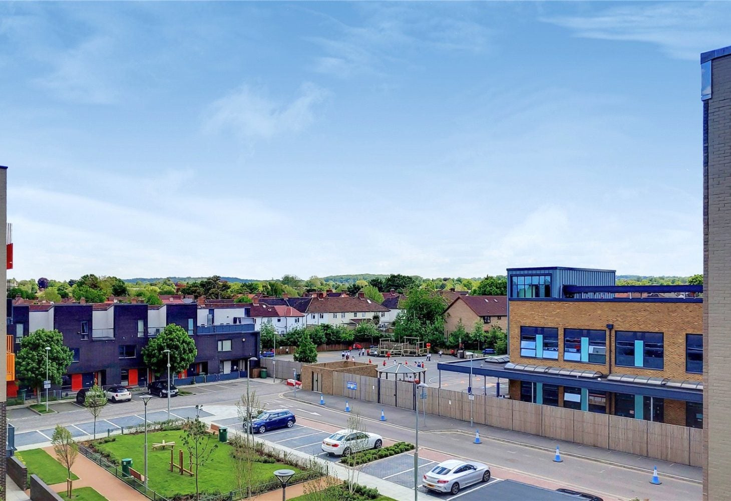 Flat Purley Way in Greater London