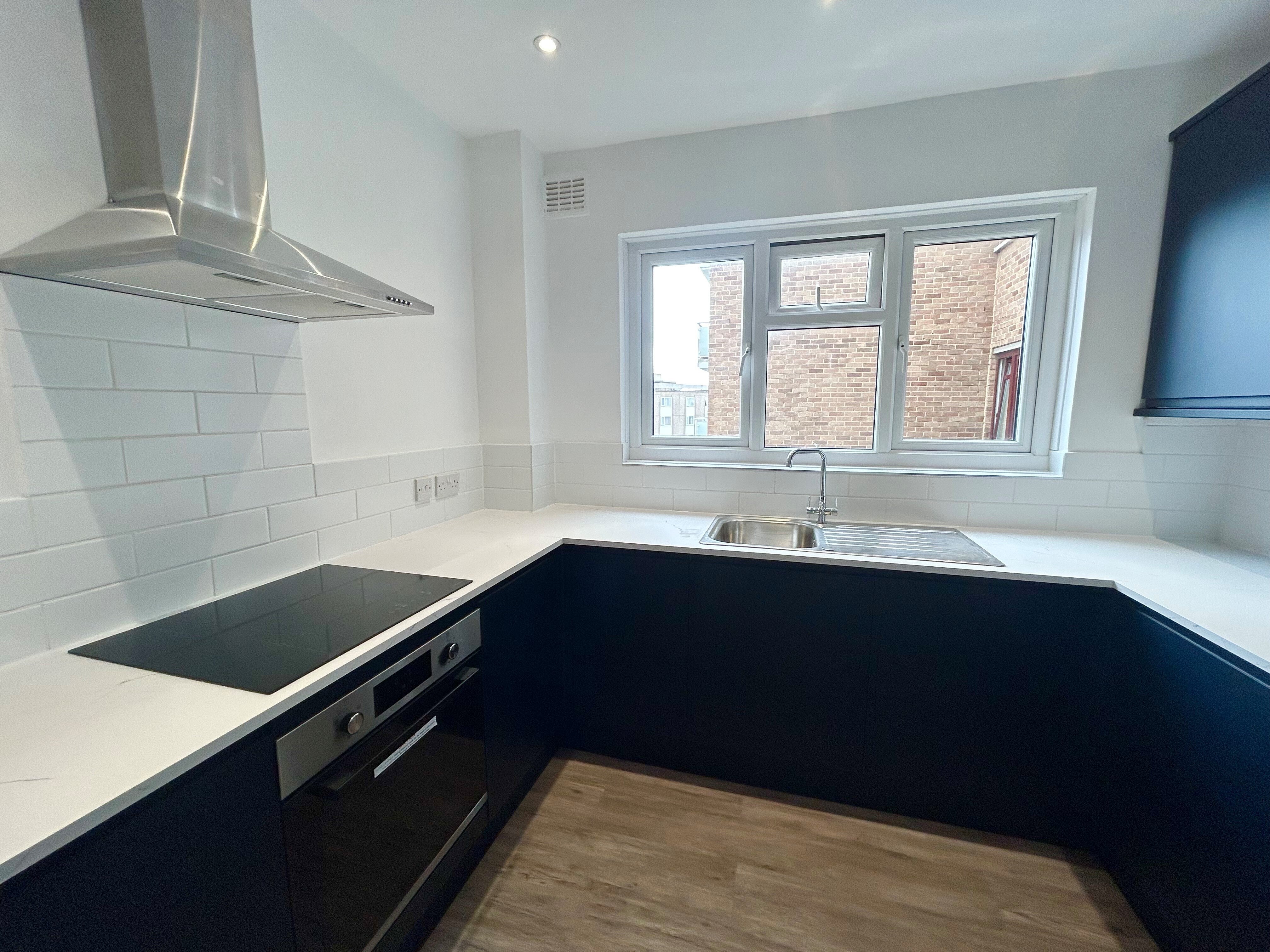 Flat Bath Road in Bournemouth