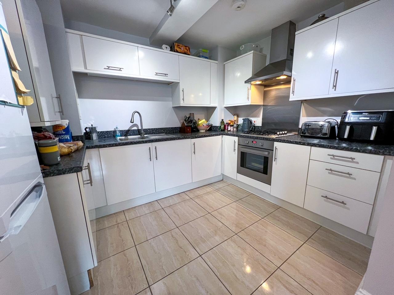 Flat Hidden Close in Elmbridge