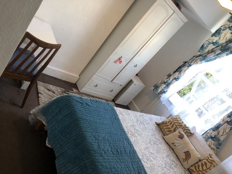 Room New Cross Road in Greater London