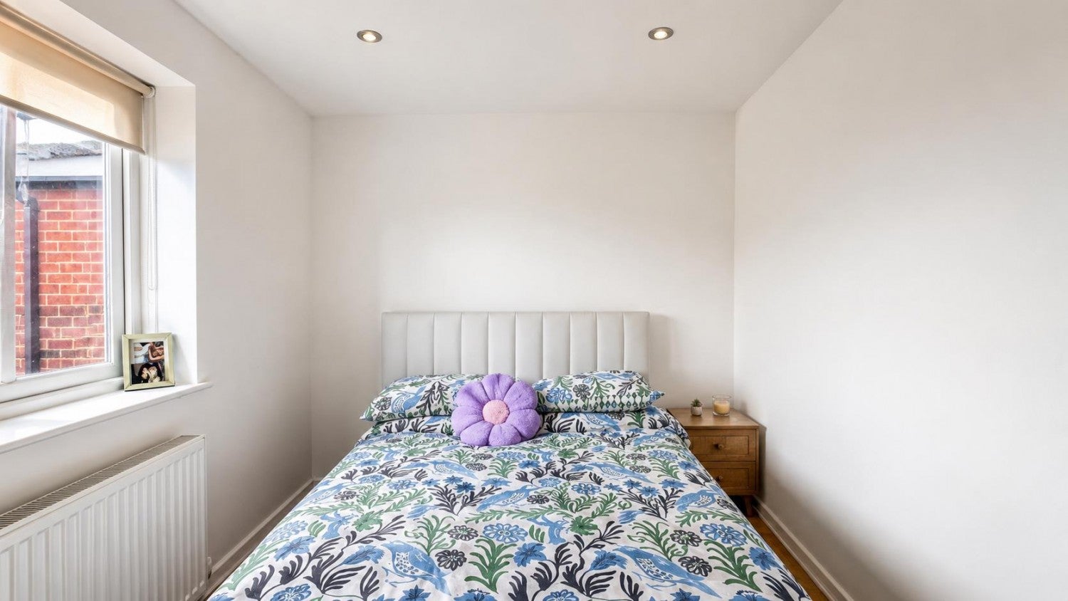 House Cotswold Way in Greater London