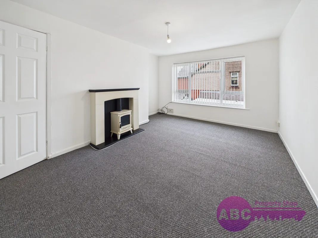 Flat Wilkinson Street in Ellesmere Port