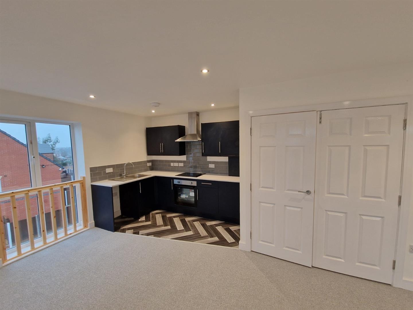 Flat Saunders Street in Crewe