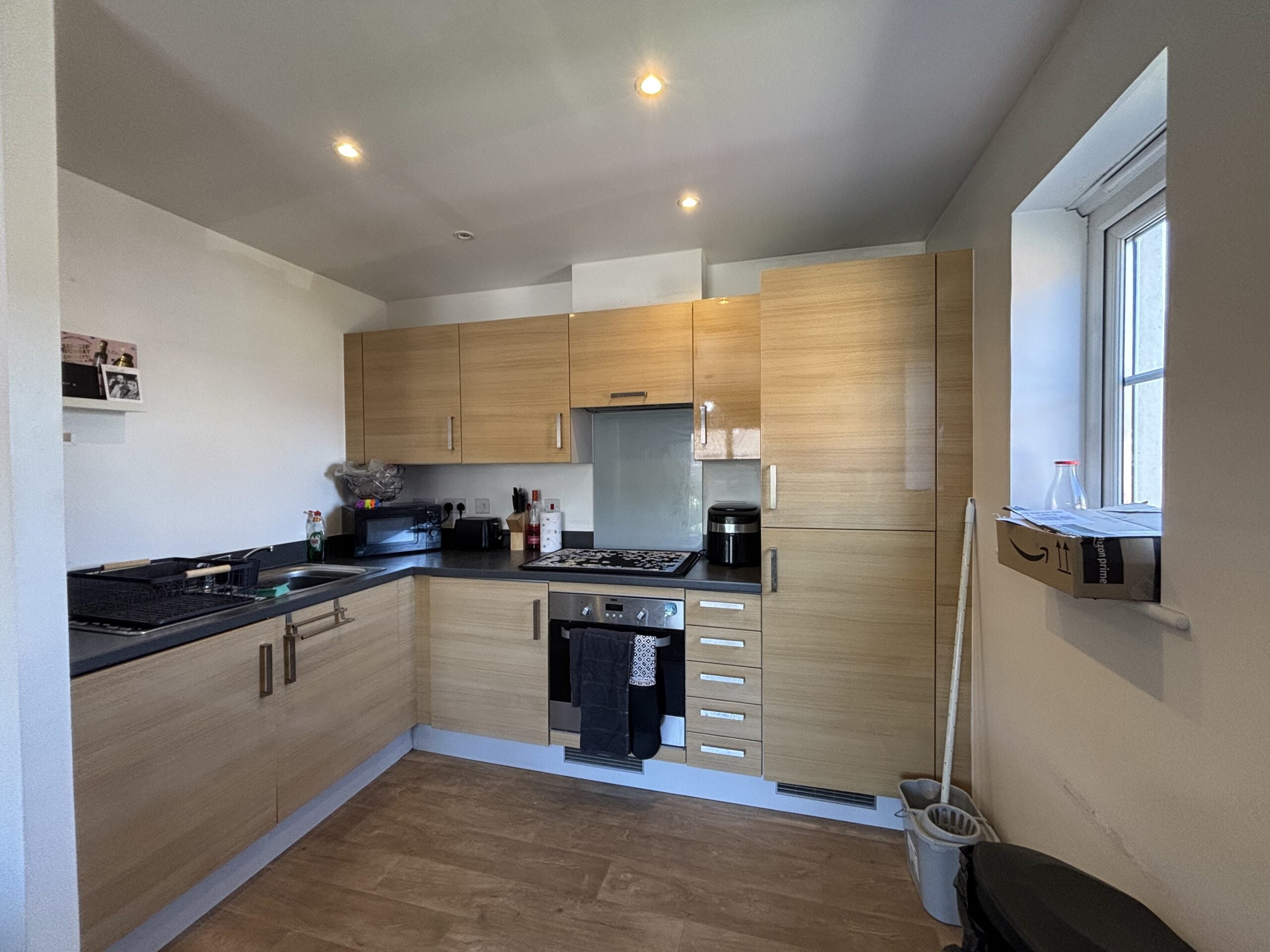 Flat Heol Gruffydd in Pontypridd