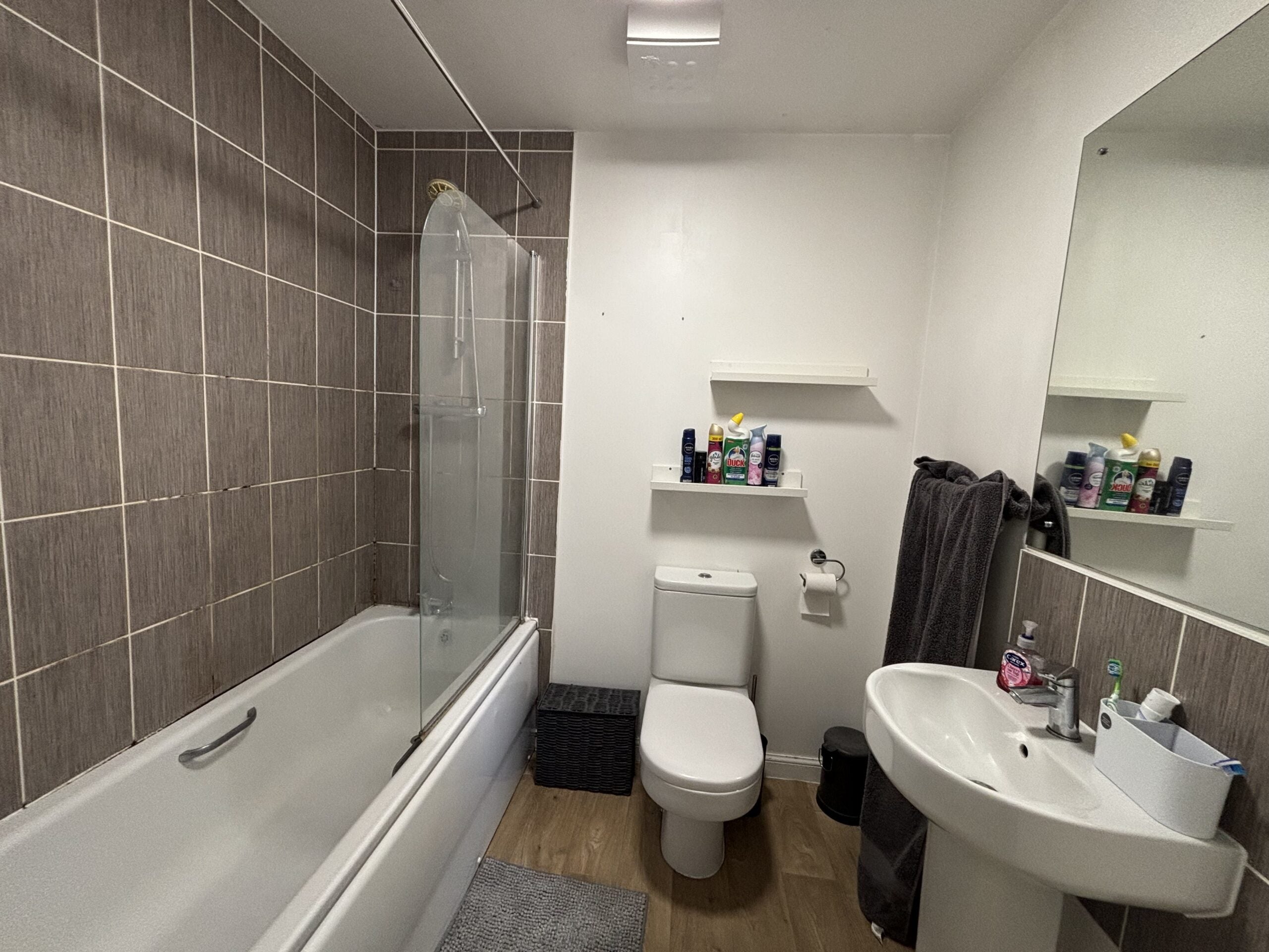 Flat Heol Gruffydd in Pontypridd