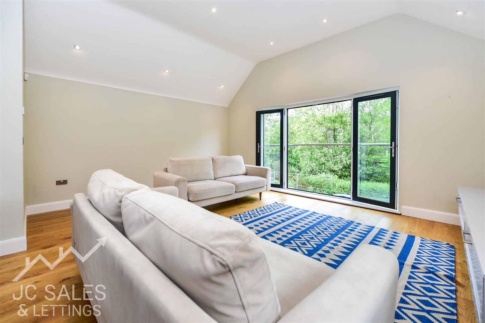 Flat Beauchief Grove in Sheffield