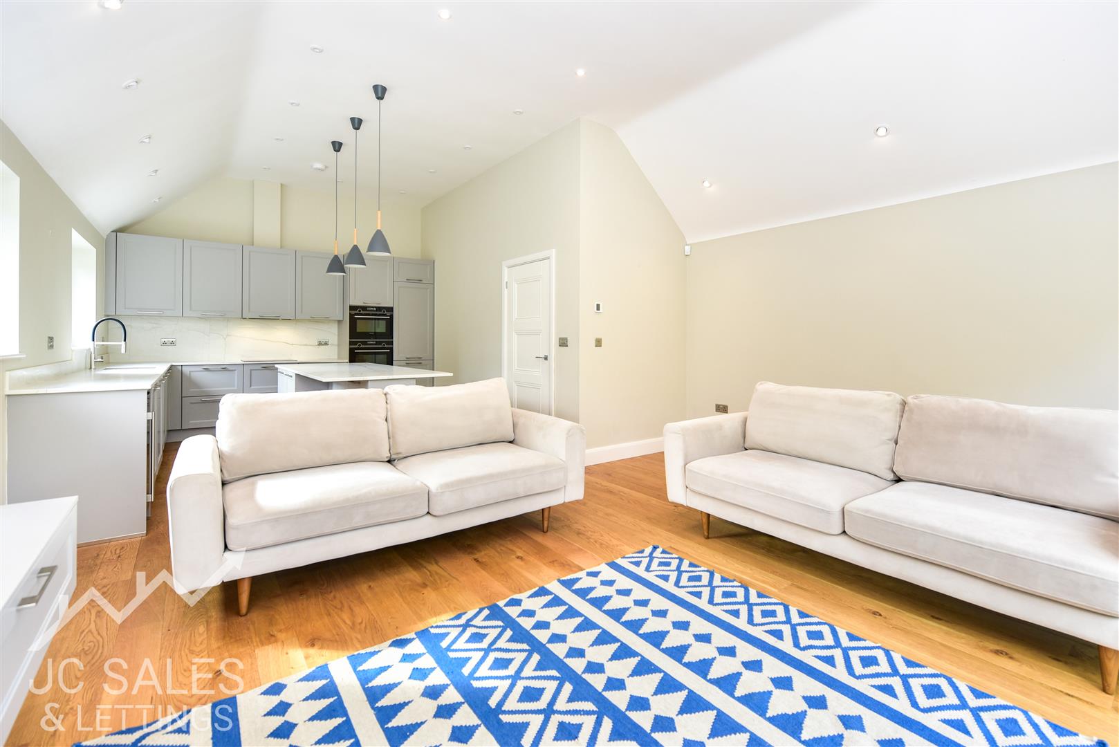 Flat Beauchief Grove in Sheffield