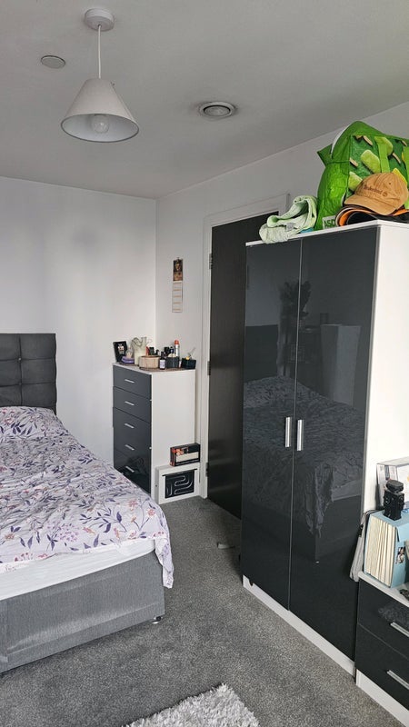 Room Angel Street in Manchester