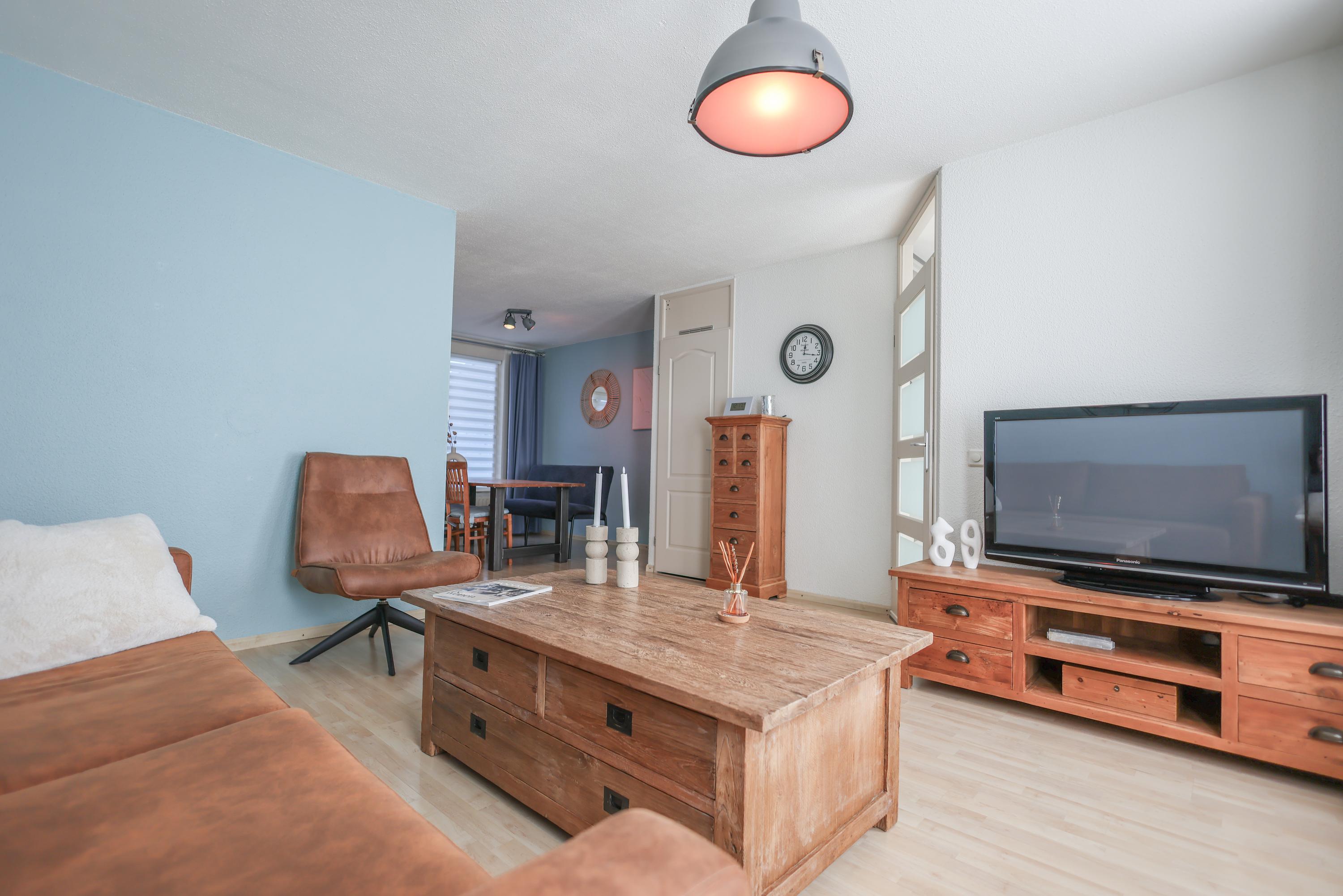 Tussenwoning te koop: Hunzestraat 55, Helmond