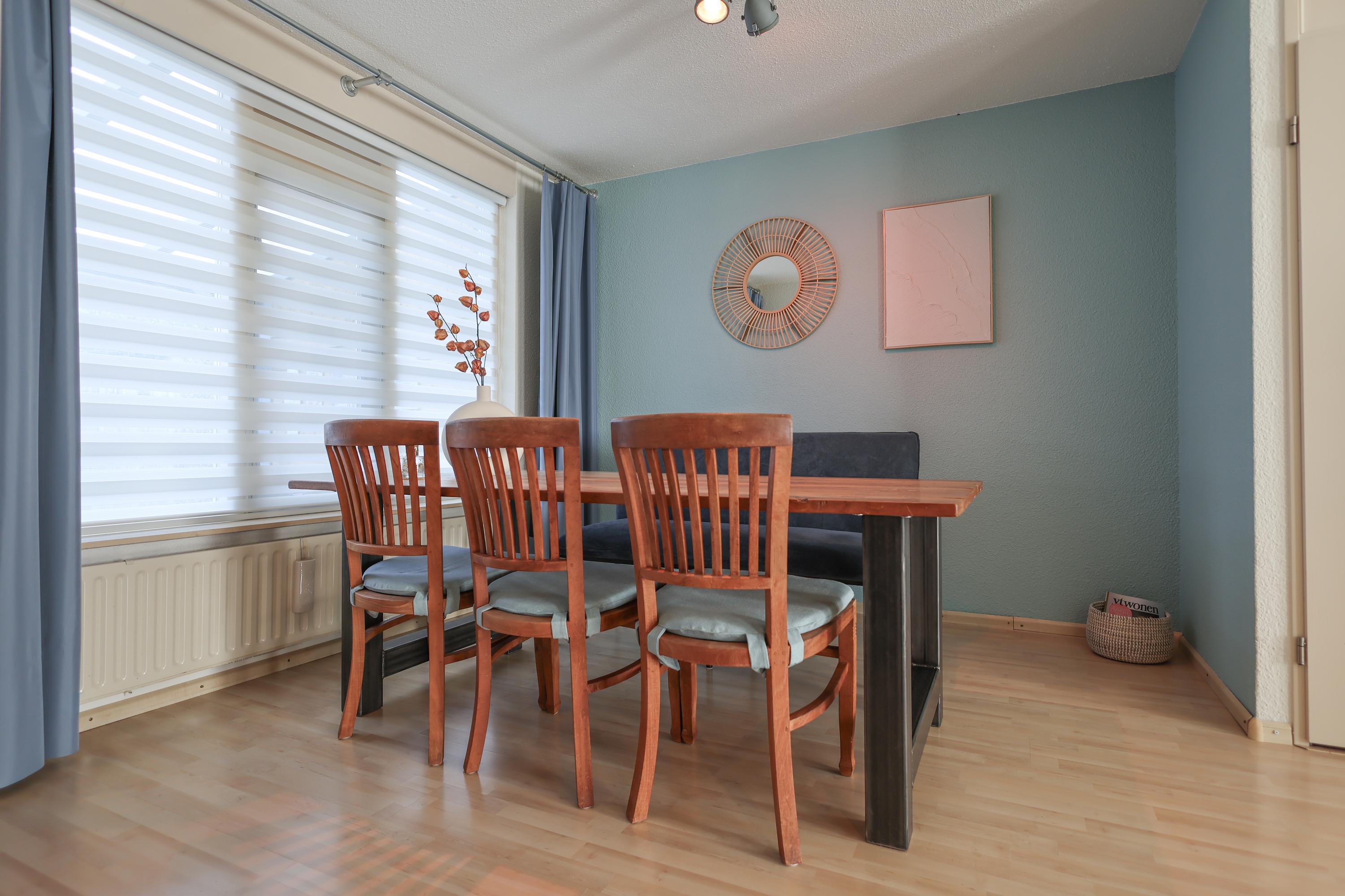 Tussenwoning te koop: Hunzestraat 55, Helmond