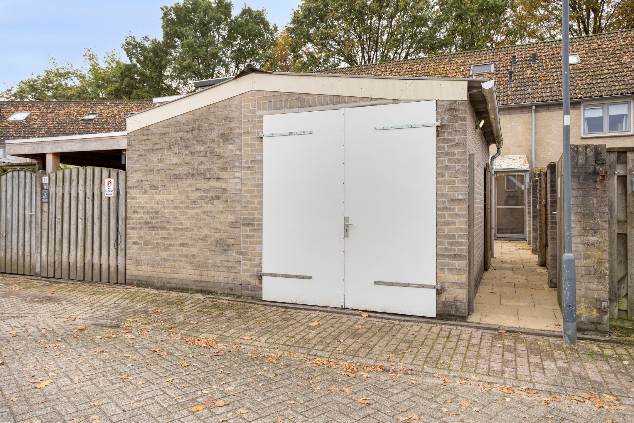 Tussenwoning te koop: Hunzestraat 55, Helmond
