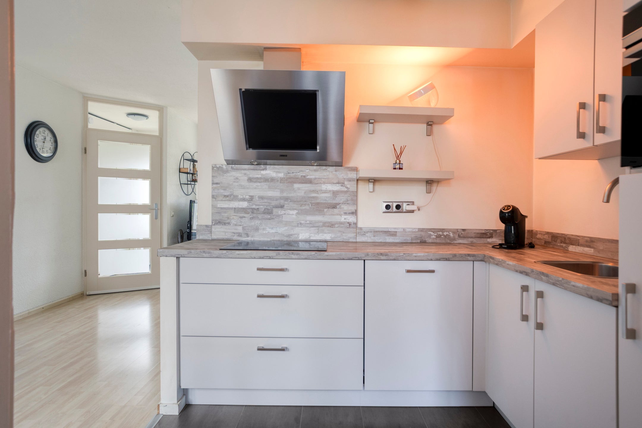 Tussenwoning te koop: Hunzestraat 55, Helmond