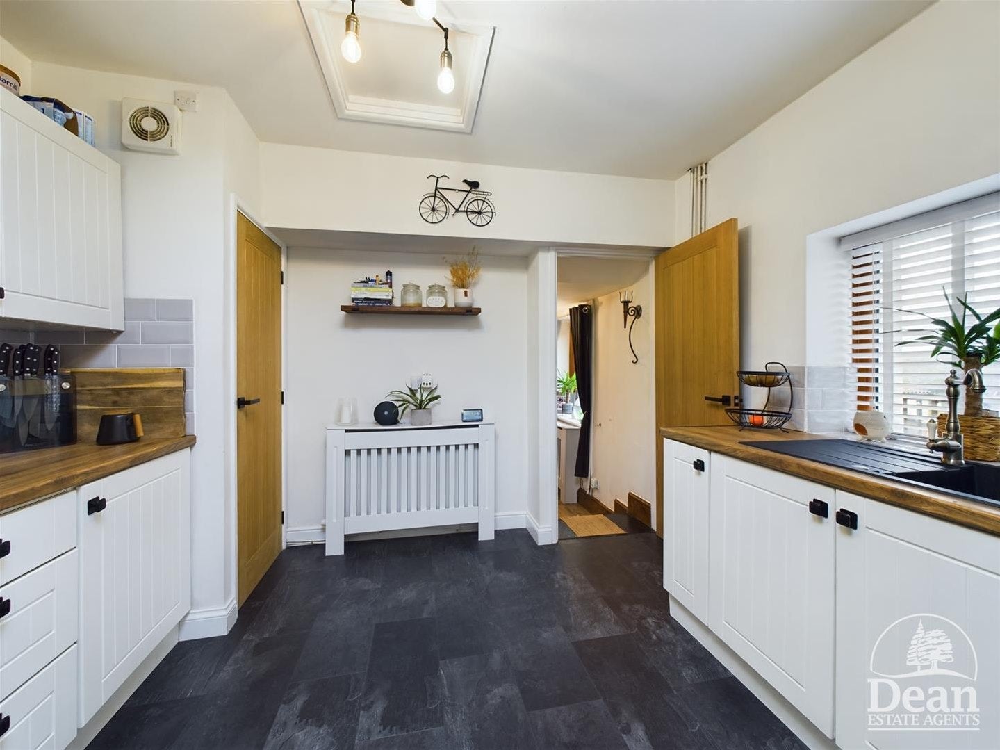 House Meendhurst Road in Forest of Dean