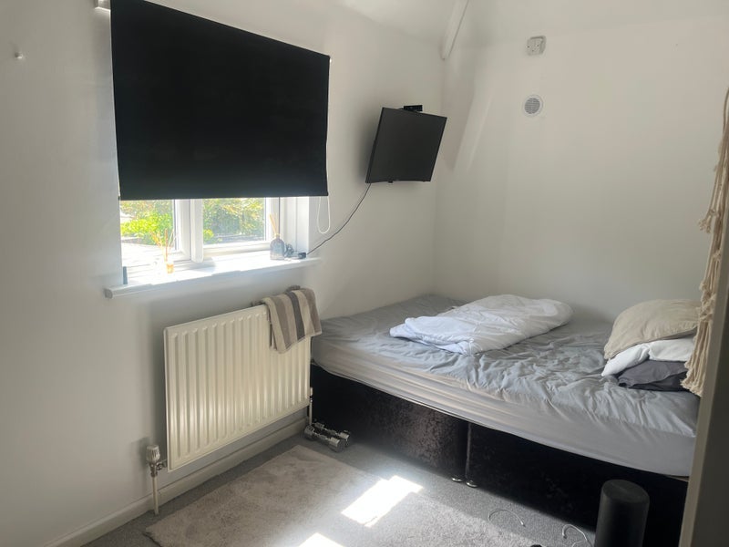 Room Manor Road in Harlow