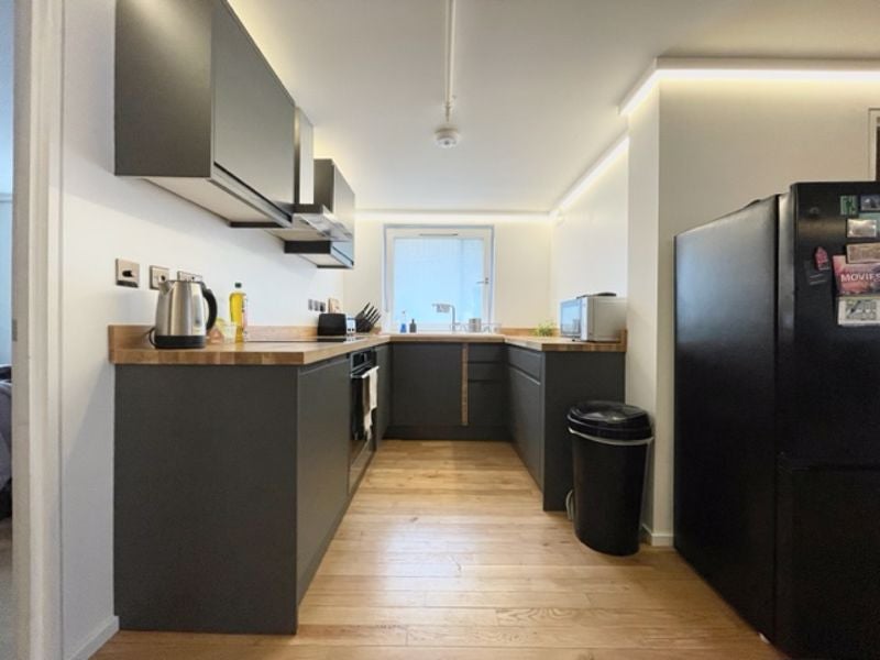 Flat Tanners Hill in Greater London