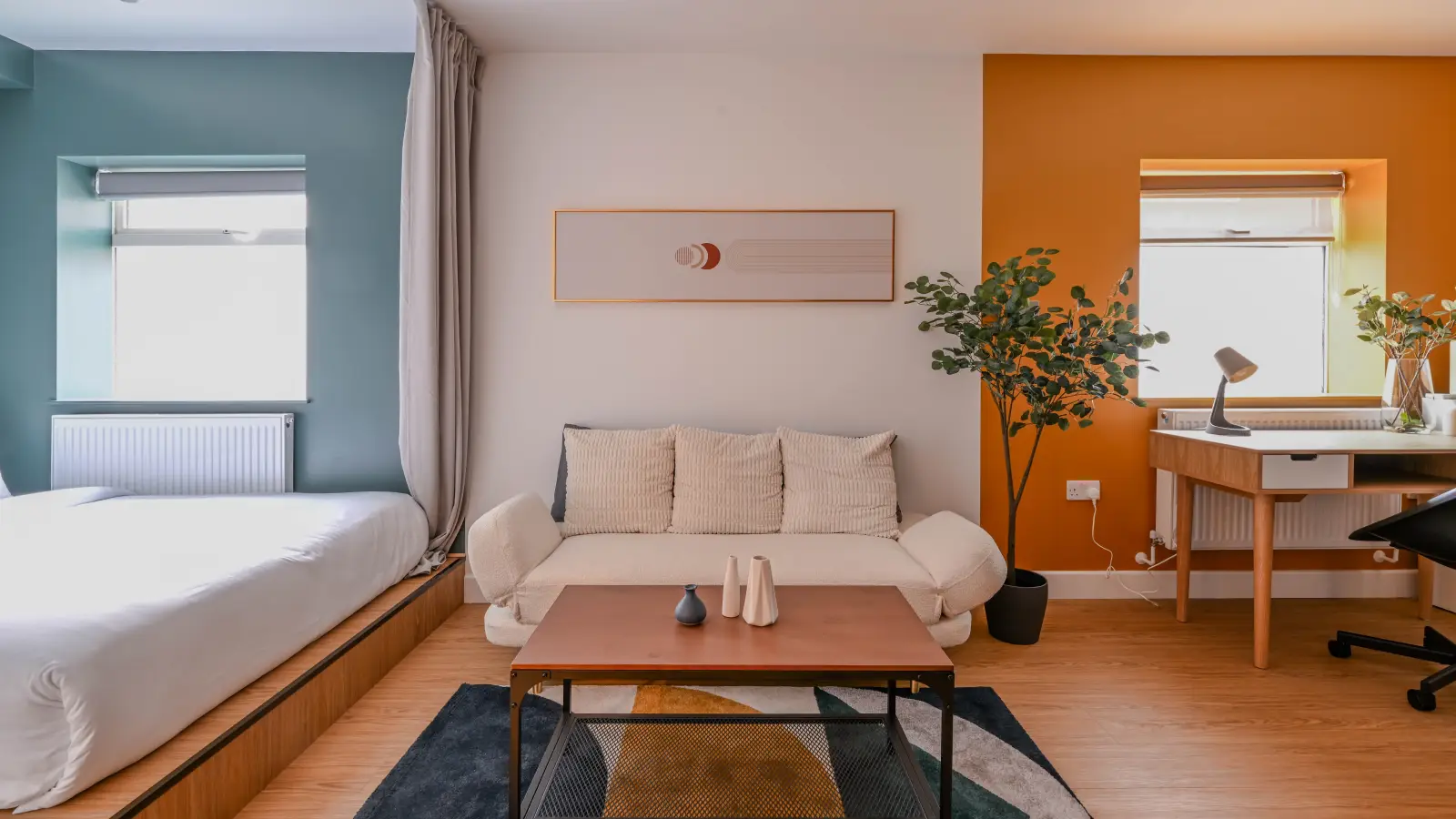 Flat Haverstock Street in Greater London