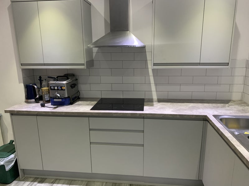 Room Wickham Road in Greater London