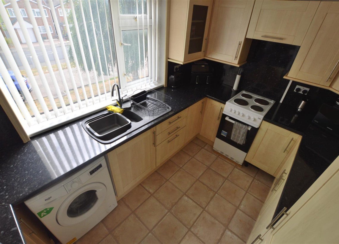 Flat Rose Cottage in Coventry