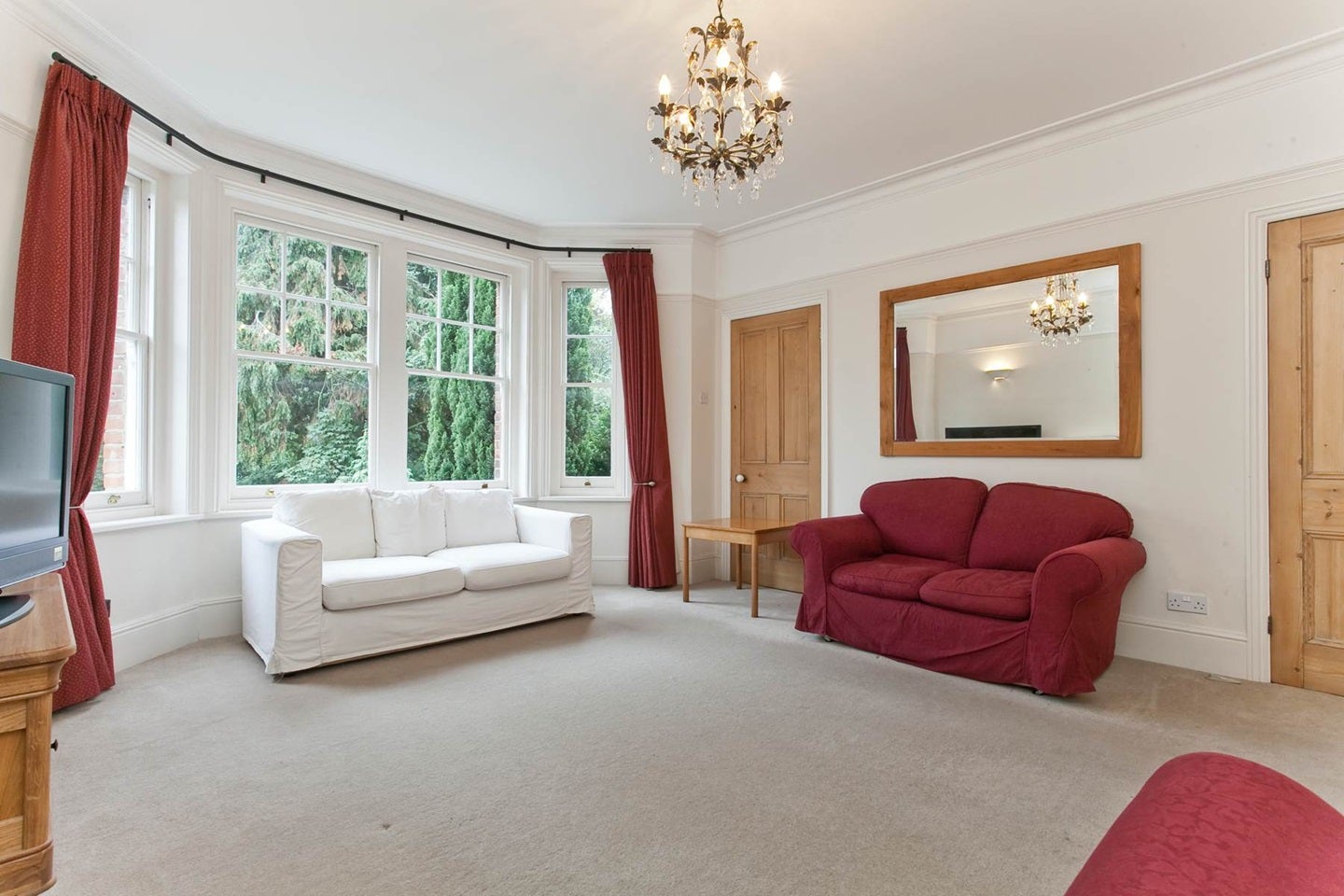 Flat Highland Road in Greater London