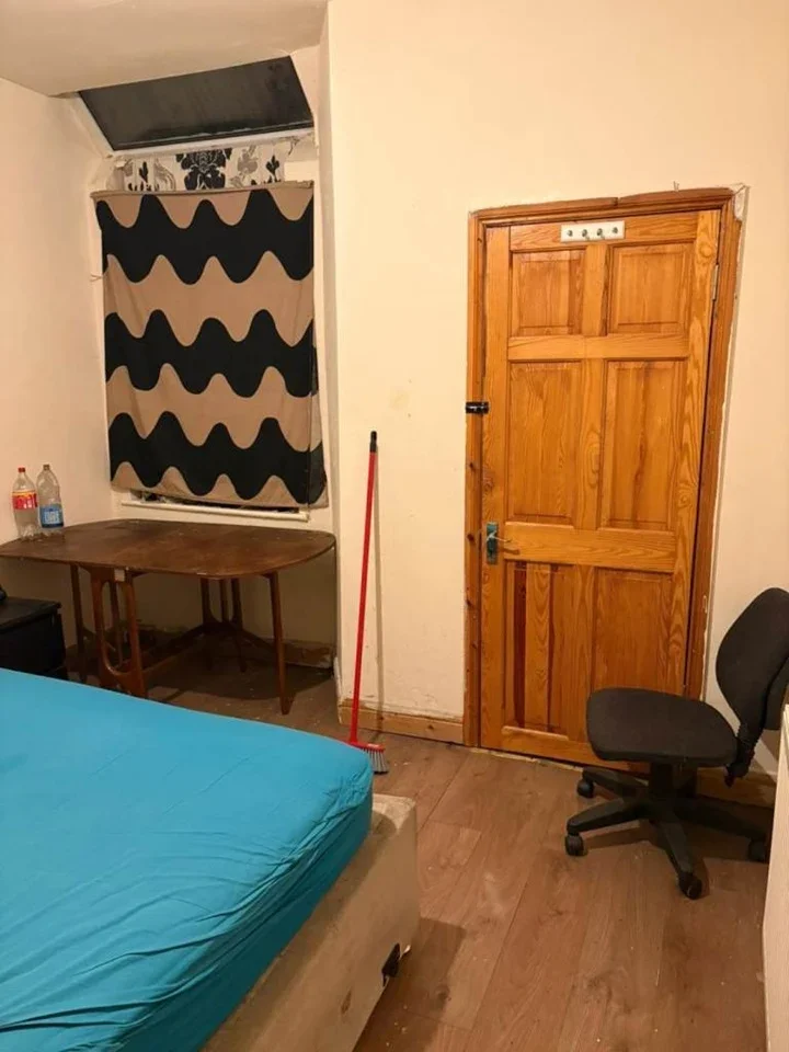 Room Daresbury Street in Manchester
