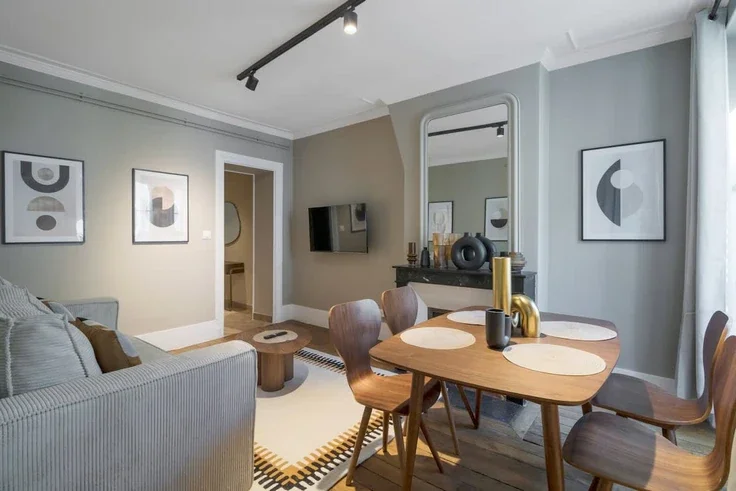 Appartement Rue de Bourgogne à Paris