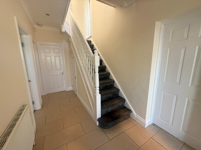 Flat Princes Avenue in Bromborough
