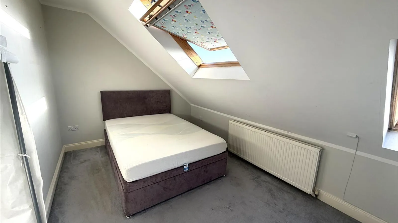 Flat Devonshire Road in Greater London