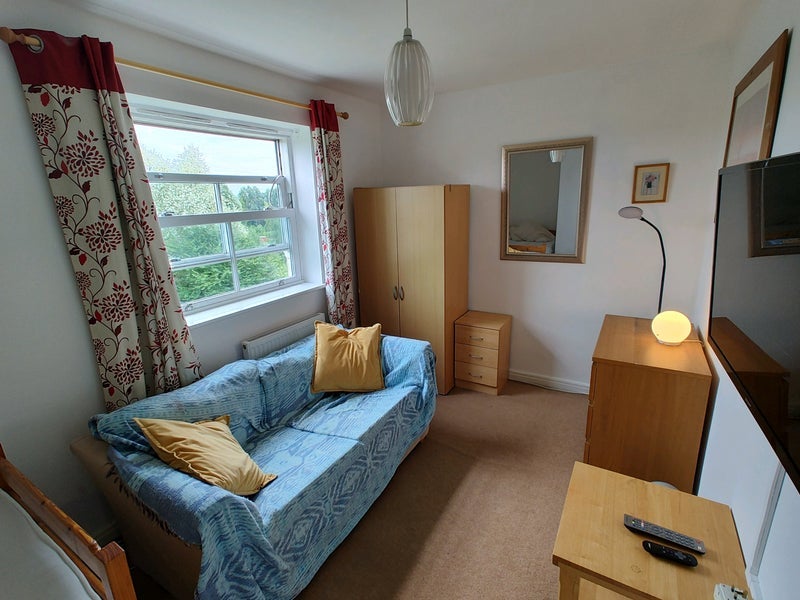 Room Archdale Close in Charnwood
