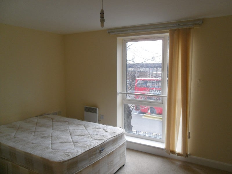 Flat Tower Mews in Greater London