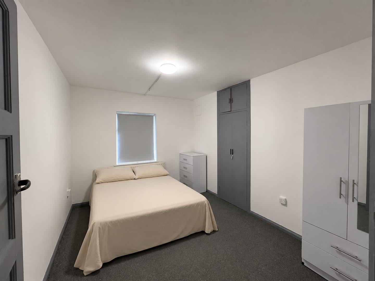 Flat Batchwood Green in Greater London
