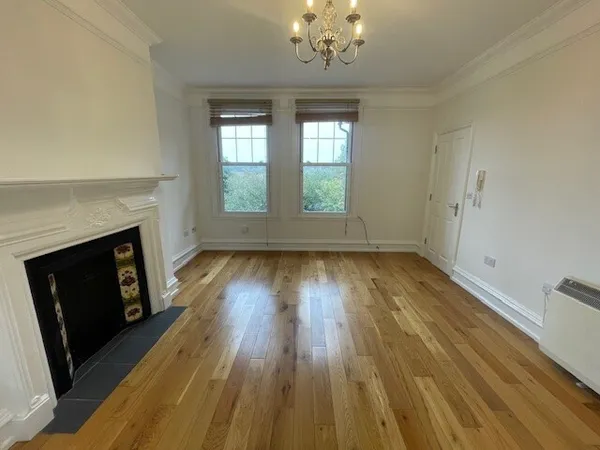 Flat Buckland Road in Maidstone