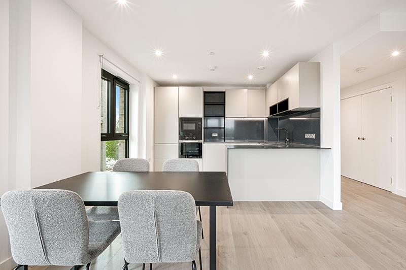 Flat Woodberry Down in London