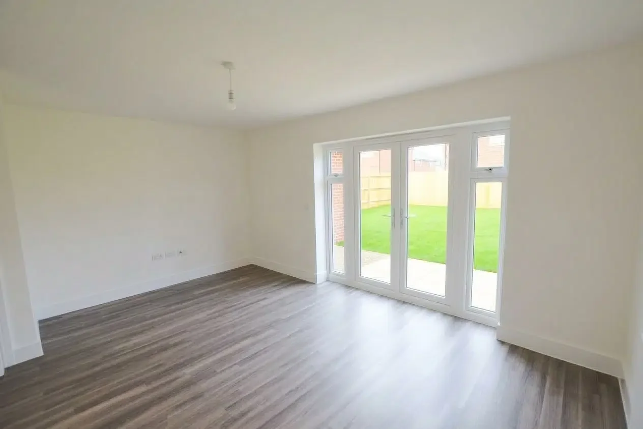 House Paine Close in Haddenham