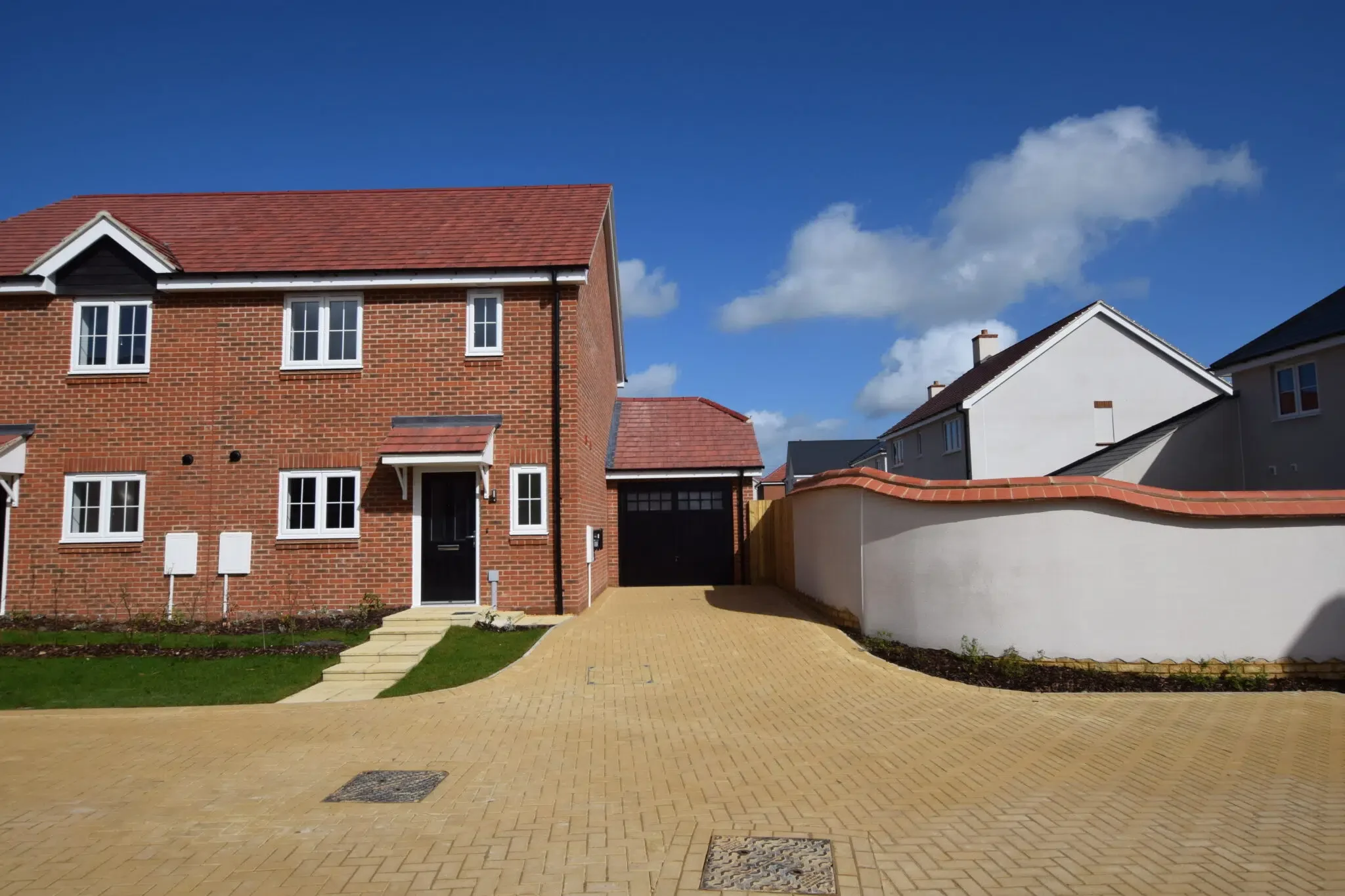 House Paine Close in Haddenham