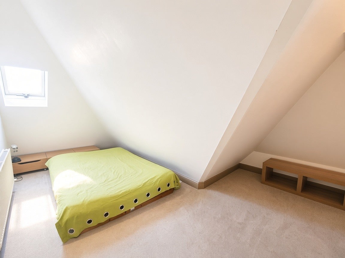Flat Finchley Road in Greater London